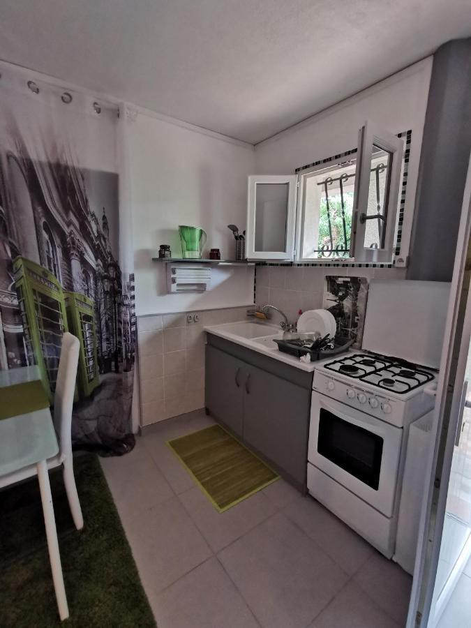 Petite Maisonnette De Plein Pied Le Taillan-Medoc Luaran gambar