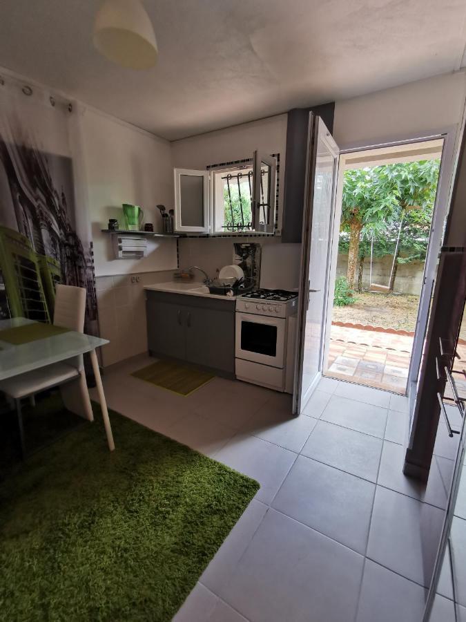 Petite Maisonnette De Plein Pied Le Taillan-Medoc Luaran gambar