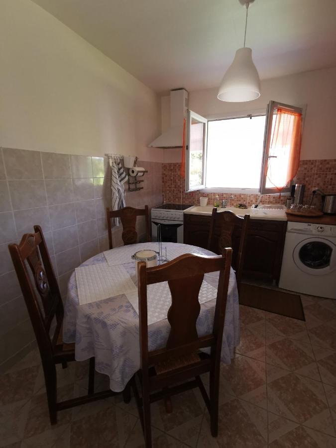 Petite Maisonnette De Plein Pied Le Taillan-Medoc Luaran gambar
